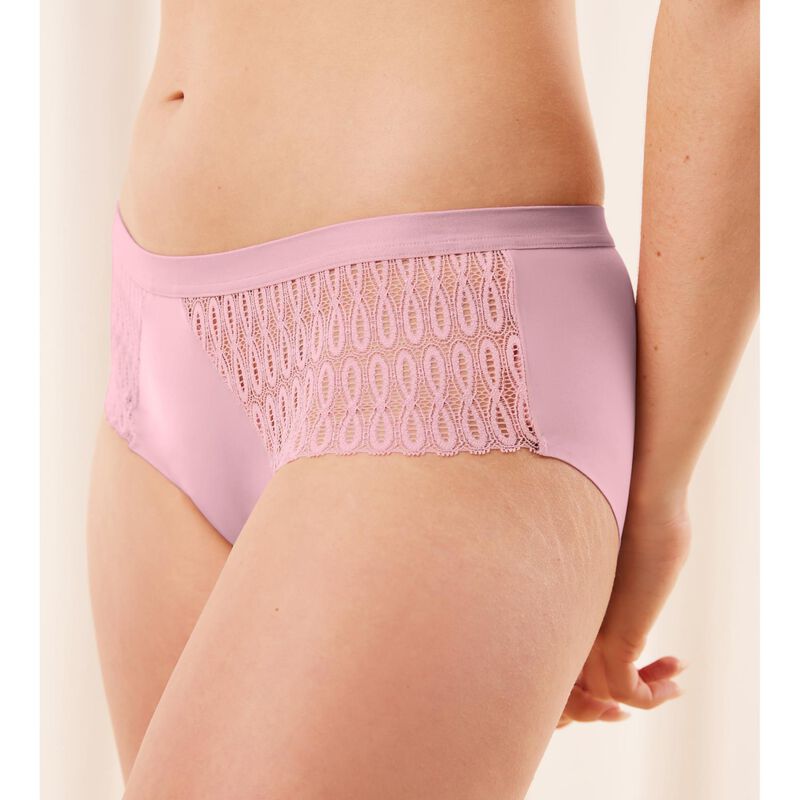 Triumph Aura Spotlight Conscious Maxi image number 2